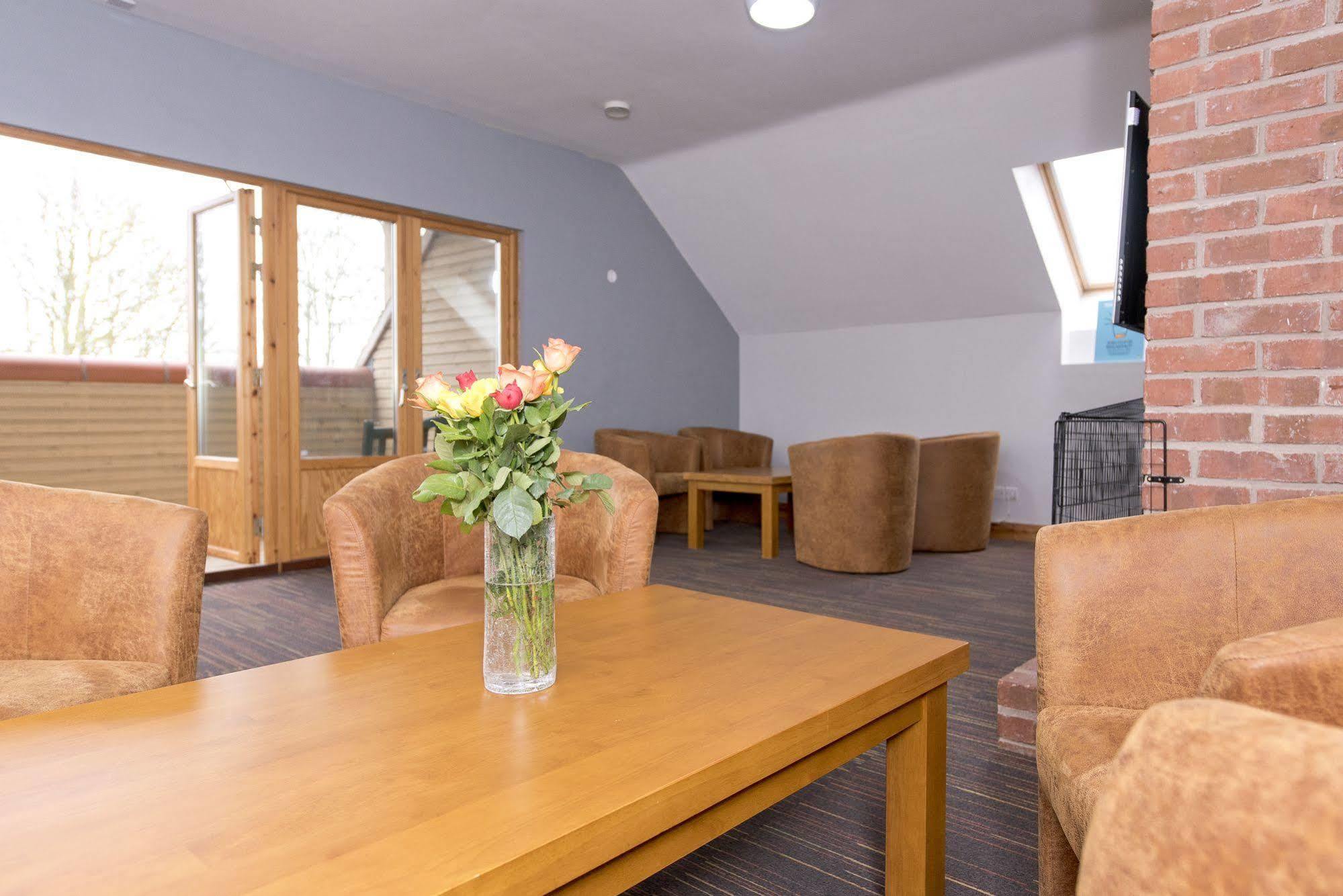 Yha Sherwood Forest Edwinstowe Esterno foto